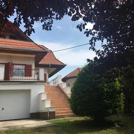 Vakantiehuis Anita Vonyarcvashegy